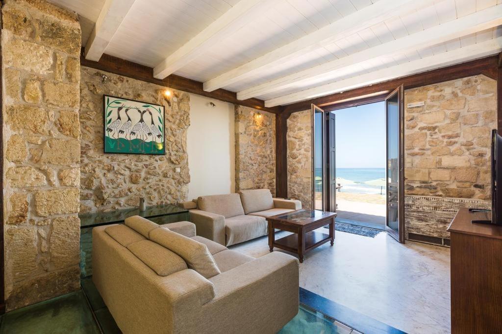 Volakas Beachfront Suites Rethymno  Ngoại thất bức ảnh