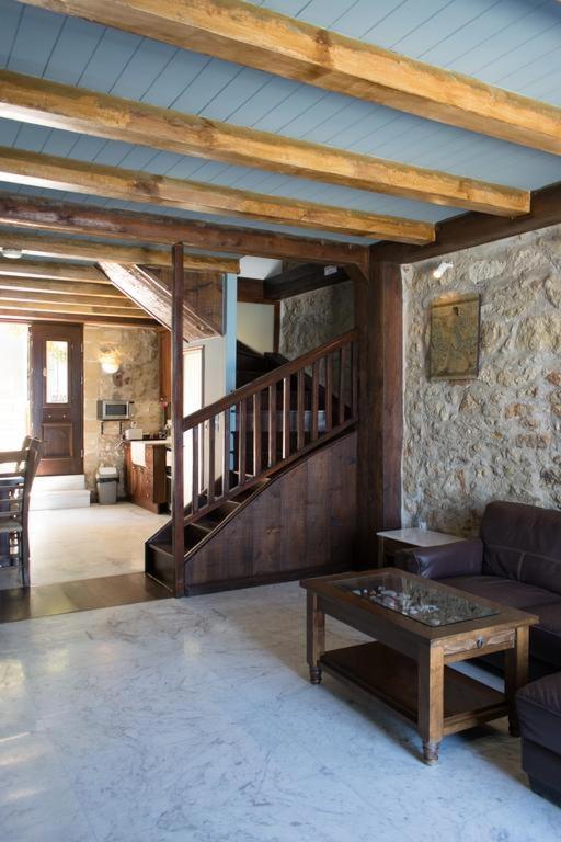 Volakas Beachfront Suites Rethymno  Ngoại thất bức ảnh