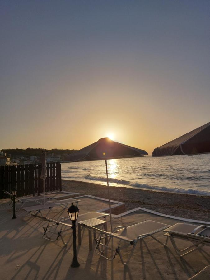 Volakas Beachfront Suites Rethymno  Ngoại thất bức ảnh