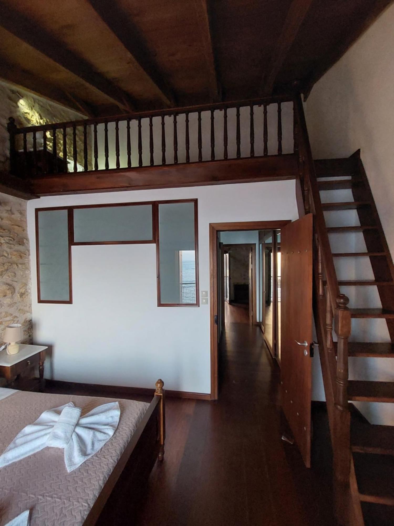 Volakas Beachfront Suites Rethymno  Ngoại thất bức ảnh